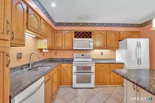 5 Haddam Dr, Avon, CT 06001 - Photo 12