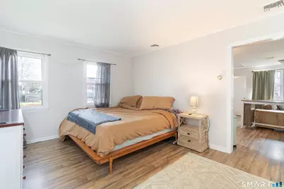 9 Wilcox Place, Branford, CT 06405 - Photo 8