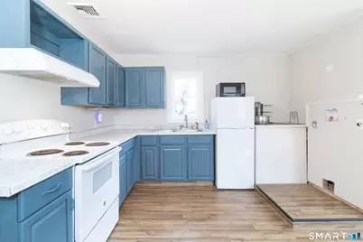 9 Wilcox Place, Branford, CT 06405 - Photo 4