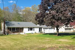 560 Governors Hwy, South Windsor, CT 06074 - Photo 2