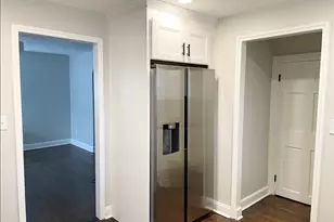 9 Bank St, Hamden, CT 06514 - Photo 4