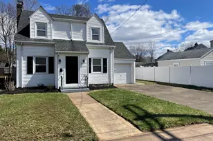 9 Bank St, Hamden, CT 06514 - Photo 1