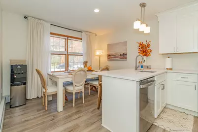 27 Deer Run Trail, Manchester, CT 06042 - Photo 6