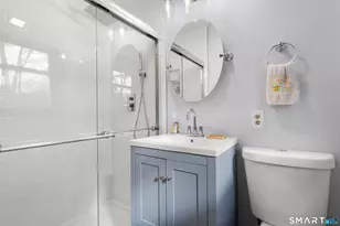 450 Emerald Pl, Stratford, CT 06615 - Photo 18