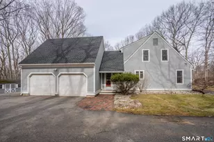 157 Highland Rd, Mansfield, CT 06250 - Photo 2