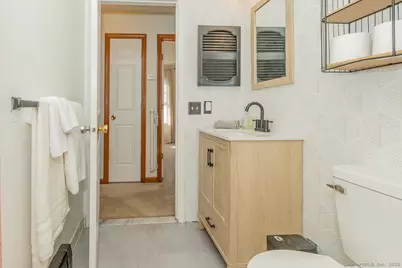 27 Deer Run Trail, Manchester, CT 06042 - Photo 30