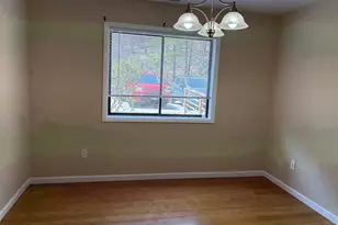 166 Old Brookfield Rd, Danbury, CT 06811 - Photo 16