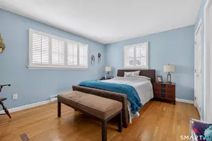 43 W Vine St, Stonington, CT 06379 - Photo 18