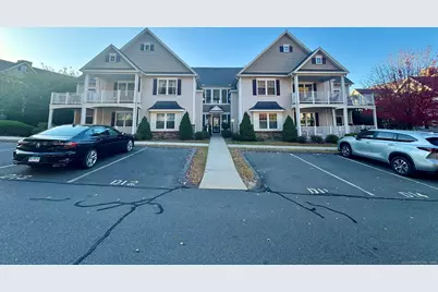 95 South Ridge Lane #D204, Berlin, CT 06037 - Photo 2