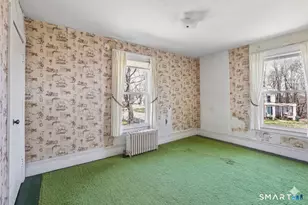 8 Pleasant St, Danbury, CT 06810 - Photo 14