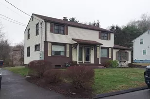 38-40 Lakeview Terrace, Derby, CT 06418 - Photo 2