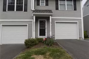 6 Barnum Ct, Bethel, CT 06801 - Photo 1