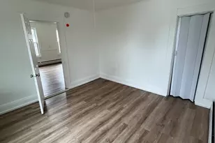 11 Roosevelt Ave, Plymouth, CT 06786 - Photo 8