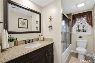 41 Clover Ln, East Hartford, CT 06118 - Photo 22