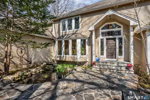 67 Hunter's Crossing, Burlington, CT 06013 - Photo 2