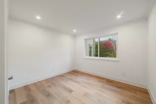 89 Heritage Vlg, Southbury, CT 06488 - Photo 12