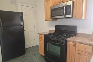 67 Woodside St, Stamford, CT 06902 - Photo 4