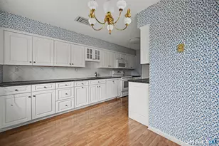 3200 Park Ave, Bridgeport, CT 06604 - Photo 8