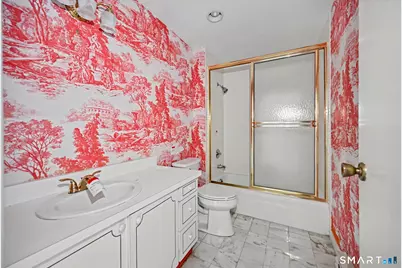 3200 Park Avenue #4C1, Bridgeport, CT 06604 - Photo 16