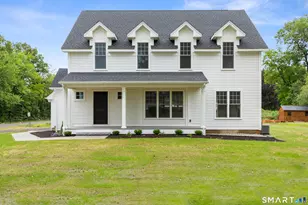 558 Lazy Ln, Southington, CT 06489 - Photo 2