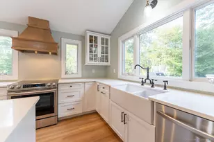 147 Pequot Ave, Groton, CT 06355 - Photo 16