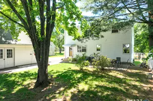 90 Old Brickyard Ln, Berlin, CT 06037 - Photo 8