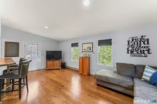 90 Toilsome Hill Rd, Fairfield, CT 06825 - Photo 8