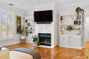 85 Memorial Rd, West Hartford, CT 06107 - Photo 14