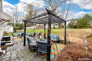 63 Wells Farm Dr, Wethersfield, CT 06109 - Photo 30