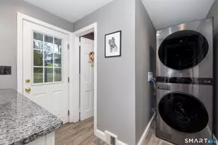 63 Wells Farm Dr, Wethersfield, CT 06109 - Photo 8