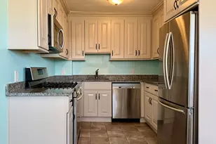 11 Bedford Ave, Norwalk, CT 06850 - Photo 10