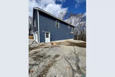 11 Mamacoke Road, Waterford, CT 06375 - Photo 2