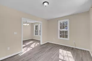 8-10 Rimmondale St, Seymour, CT 06483 - Photo 4