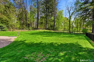 19 Cheney Ln, Newington, CT 06111 - Photo 32