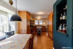 341 Pequot Ave, Groton, CT 06355 - Photo 6