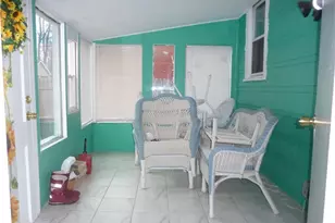 1 Eastview St, Hartford, CT 06114 - Photo 8