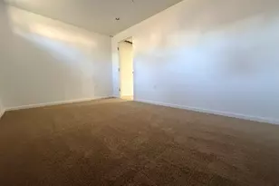 36 Westfield St, West Haven, CT 06516 - Photo 20