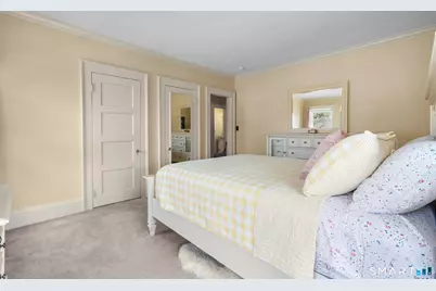 65 Brooklawn Place, Bridgeport, CT 06604 - Photo 28