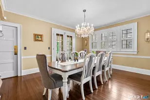 65 Brooklawn Pl, Bridgeport, CT 06604 - Photo 10