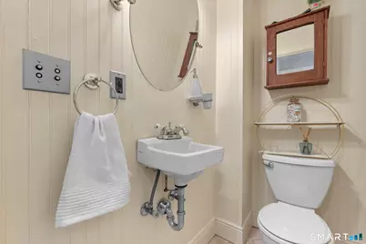 65 Brooklawn Place, Bridgeport, CT 06604 - Photo 14