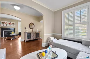 65 Brooklawn Pl, Bridgeport, CT 06604 - Photo 12