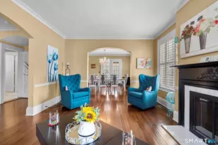 65 Brooklawn Pl, Bridgeport, CT 06604 - Photo 8