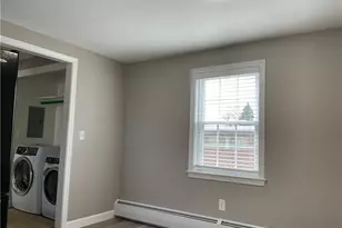 61 S Main St, Middletown, CT 06457 - Photo 6