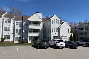 1 Forest Glen Cir, Middletown, CT 06457 - Photo 2