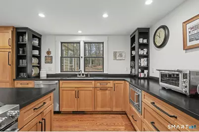 61 Bishop Lane, Madison, CT 06443 - Photo 12