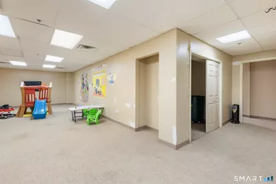 454 Park Street #2nd floor 2, Hartford, CT 06106 - Photo 4