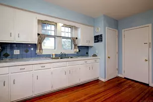 2831 Dixwell Ave, Hamden, CT 06518 - Photo 8