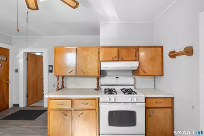 48 Anderson Street, Naugatuck, CT 06770 - Photo 4