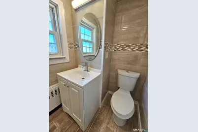 2071 Middletown Avenue, North Branford, CT 06472 - Photo 14