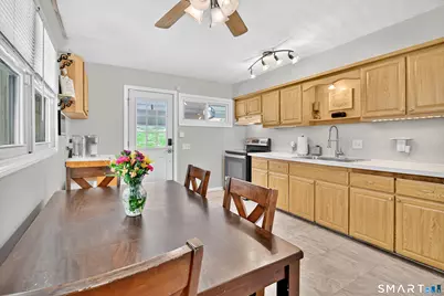 15 Meade Lane, Enfield, CT 06082 - Photo 6